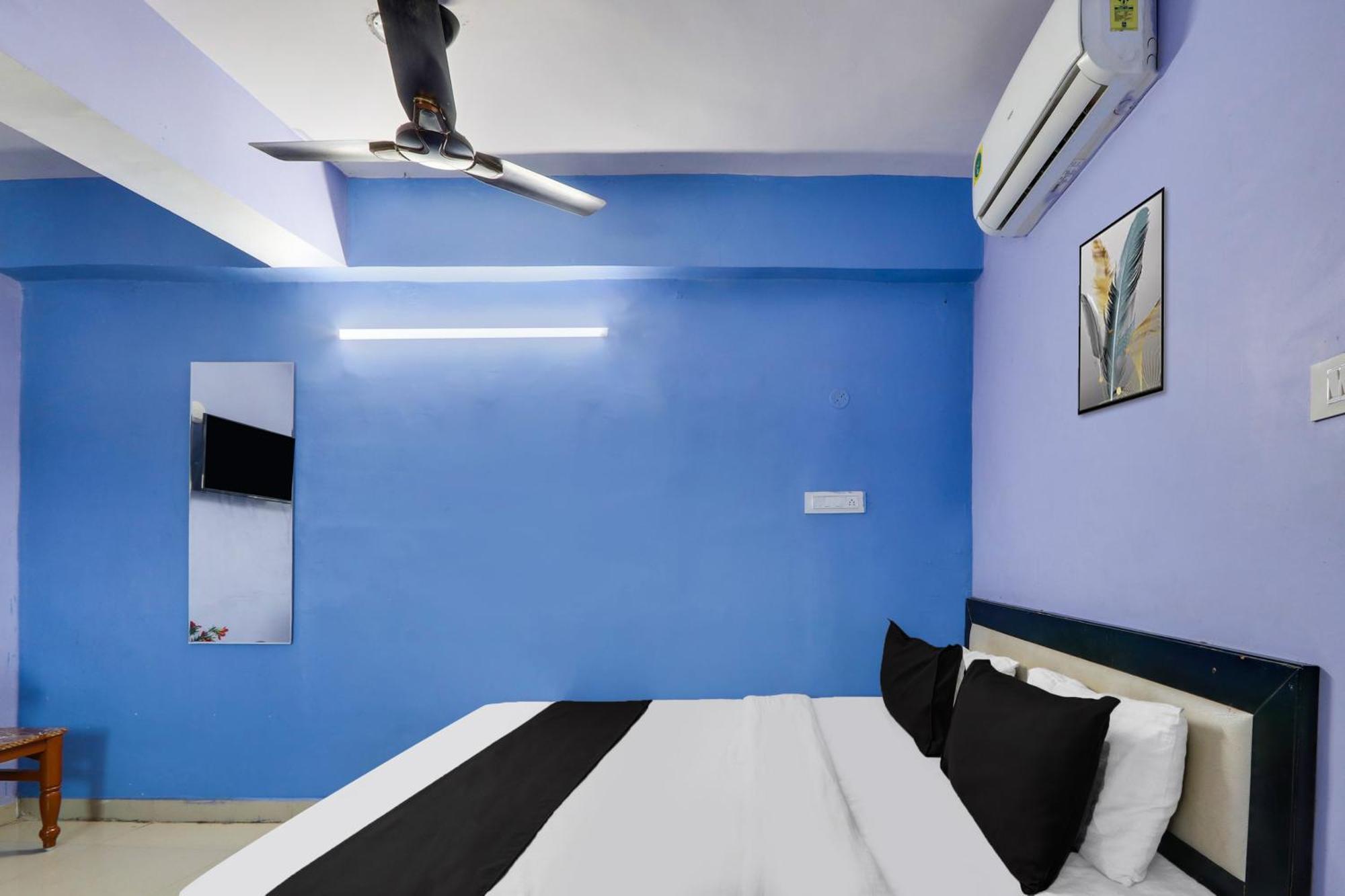 Hotel O Grand Hotel And Lodge Sangareddy Экстерьер фото