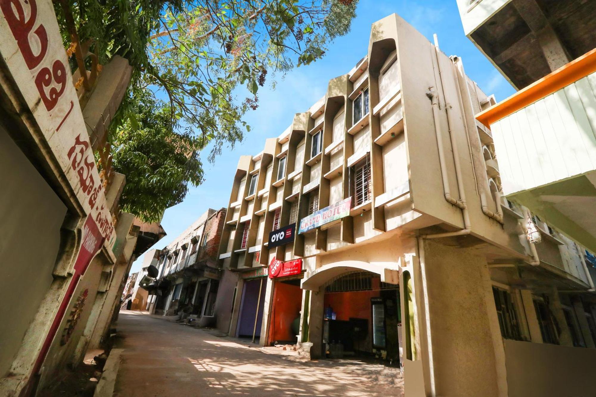 Hotel O Grand Hotel And Lodge Sangareddy Экстерьер фото