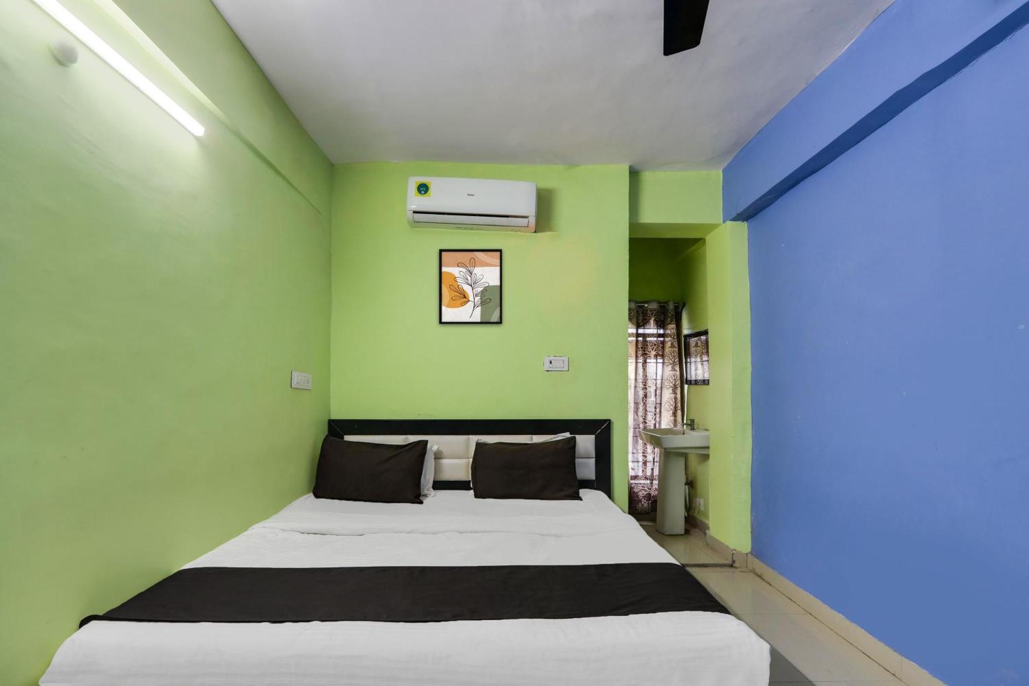 Hotel O Grand Hotel And Lodge Sangareddy Экстерьер фото
